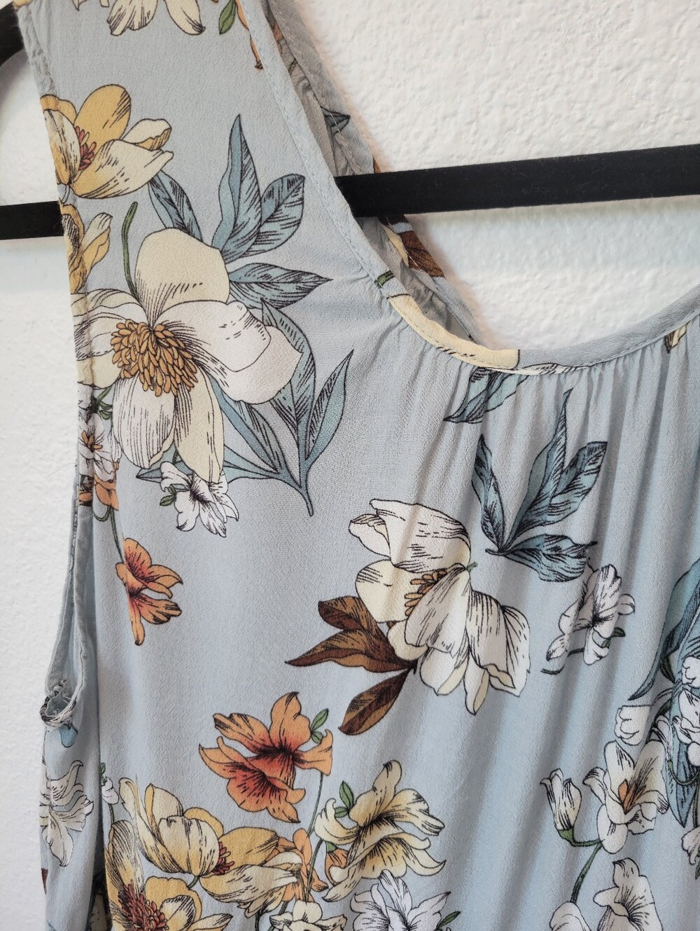 Tribal Jeans Womens L Floral Peplum Tank Light Blue Tie Back Blouse - Picture 2 of 5